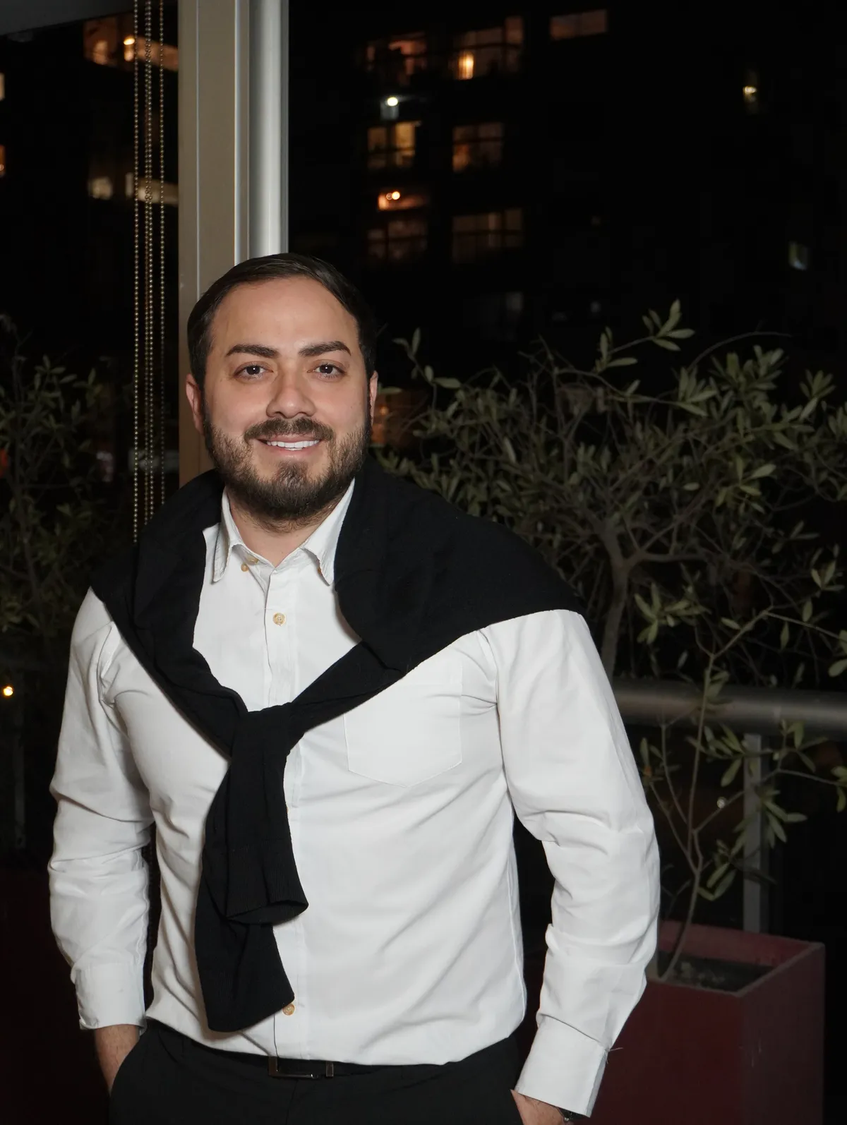Dr. Enrique Cortez